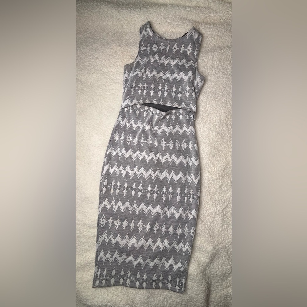 Trixxi Gray and White Patterned Dress